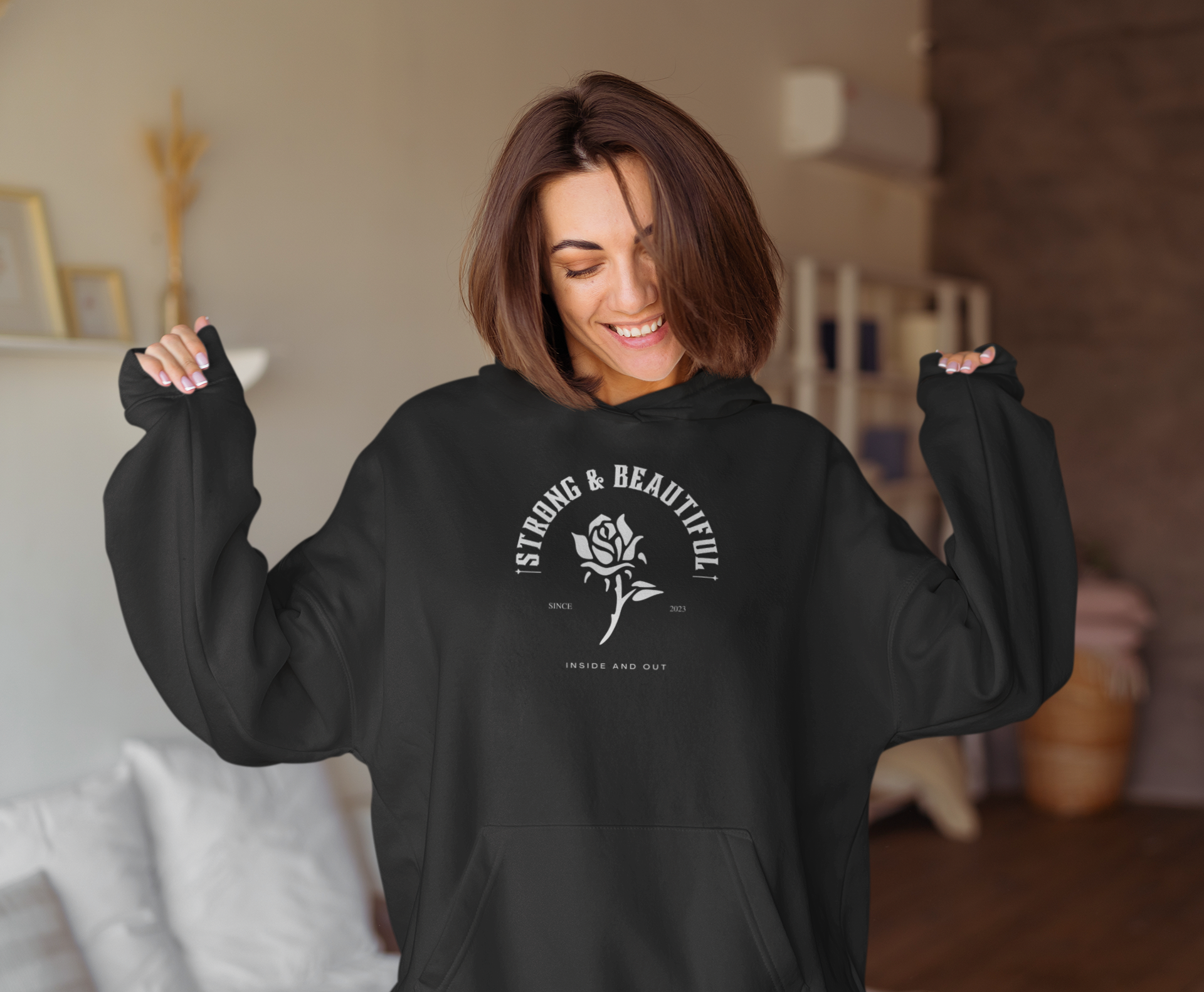 Hoodies & Sweatshirts