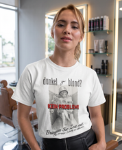 DUNKEL ZU BLOND? Women T-Shirt