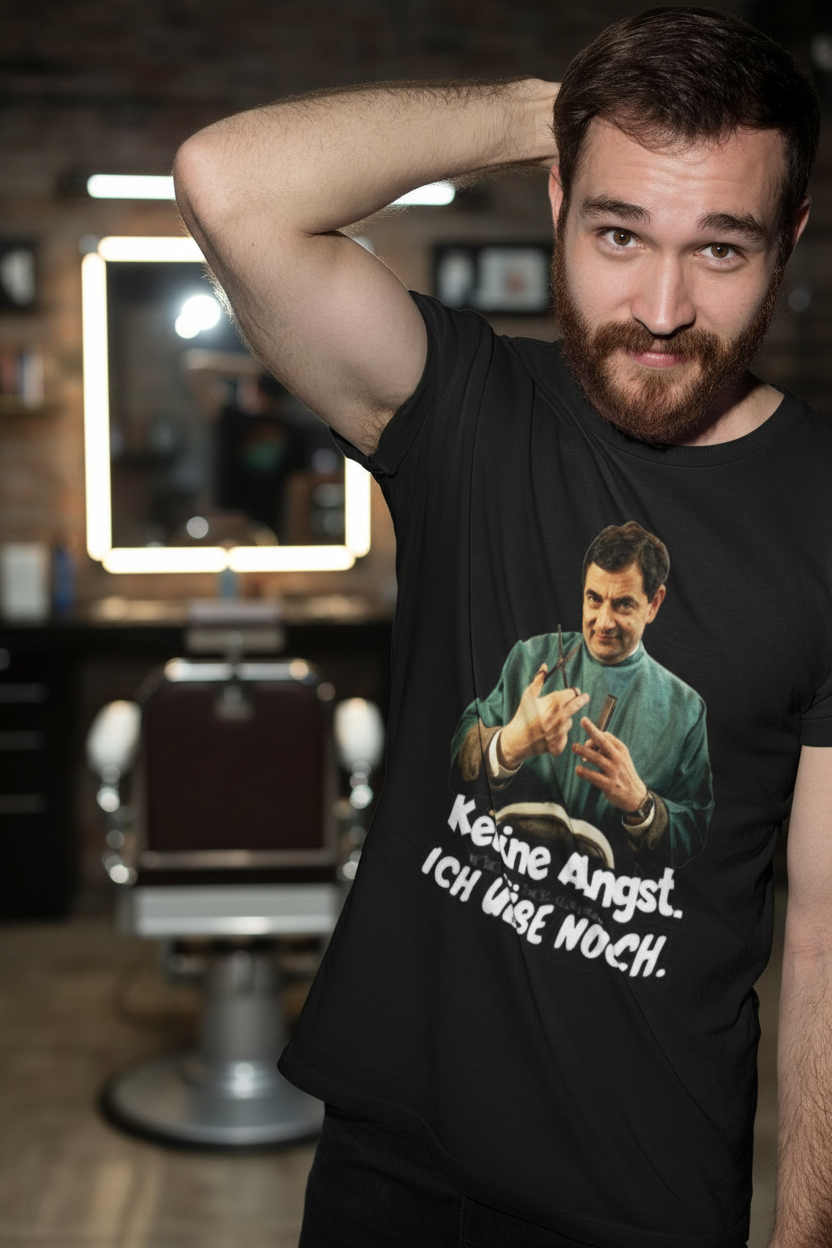 ICH ÜBE NOCH. Unisex T-Shirt